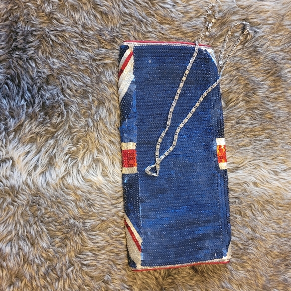 Union Jack flag crossbody purse - Picture 2 of 5